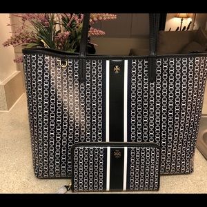 Tory Burch Gemini Link Tote